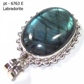 Genuine blue fire labradorite sterling silver pendant